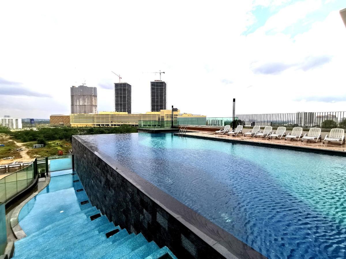Mosaic Southkey Midvalley By Elegant ジョホールバル エクステリア 写真